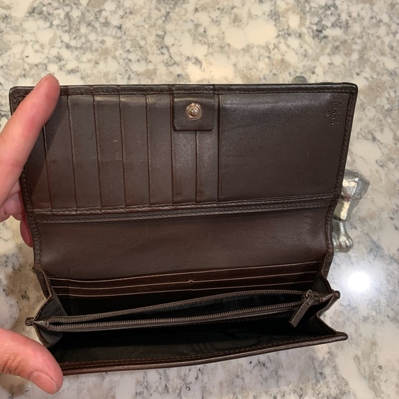 Gucci Wallet - Picture 5 of 14